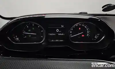 Peugeot 2008 2015 1.6 гидро в Москве № 259185, миниатюра 8