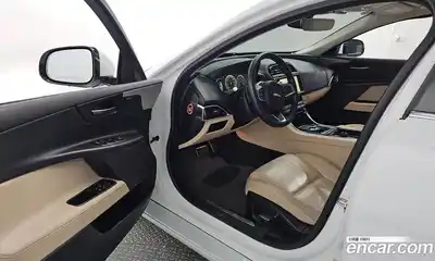 Jaguar XE 2019 2.0 гидро в Москве № 262125, миниатюра 10