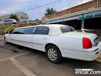 Lincoln Town Car 2003 4.6 гидро в Москве № 282704, миниатюра 3