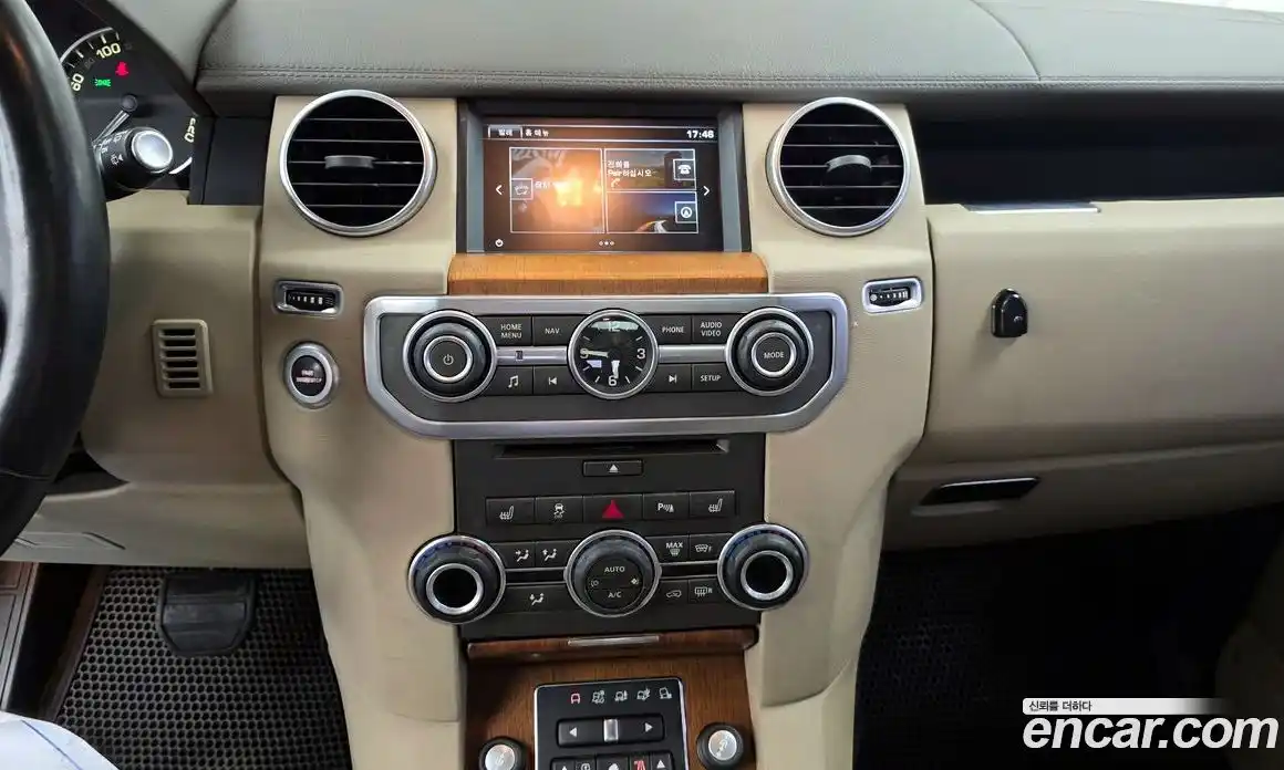 Land Rover Discovery 2015 3.0 гидро в Москве № 298314, фото 14