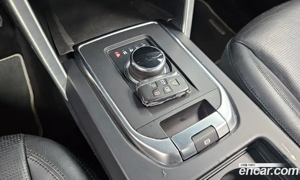 Land Rover Discovery Sport 2018 2.0 гидро в Москве № 298694, фото 9