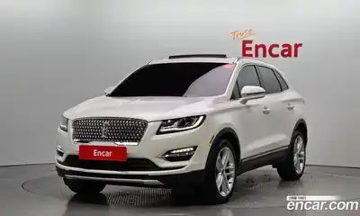 Lincoln MKC, 2019