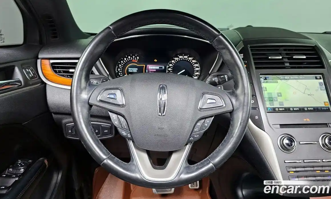 Lincoln MKC 2019 2.0 гидро в Москве № 304249, фото 13