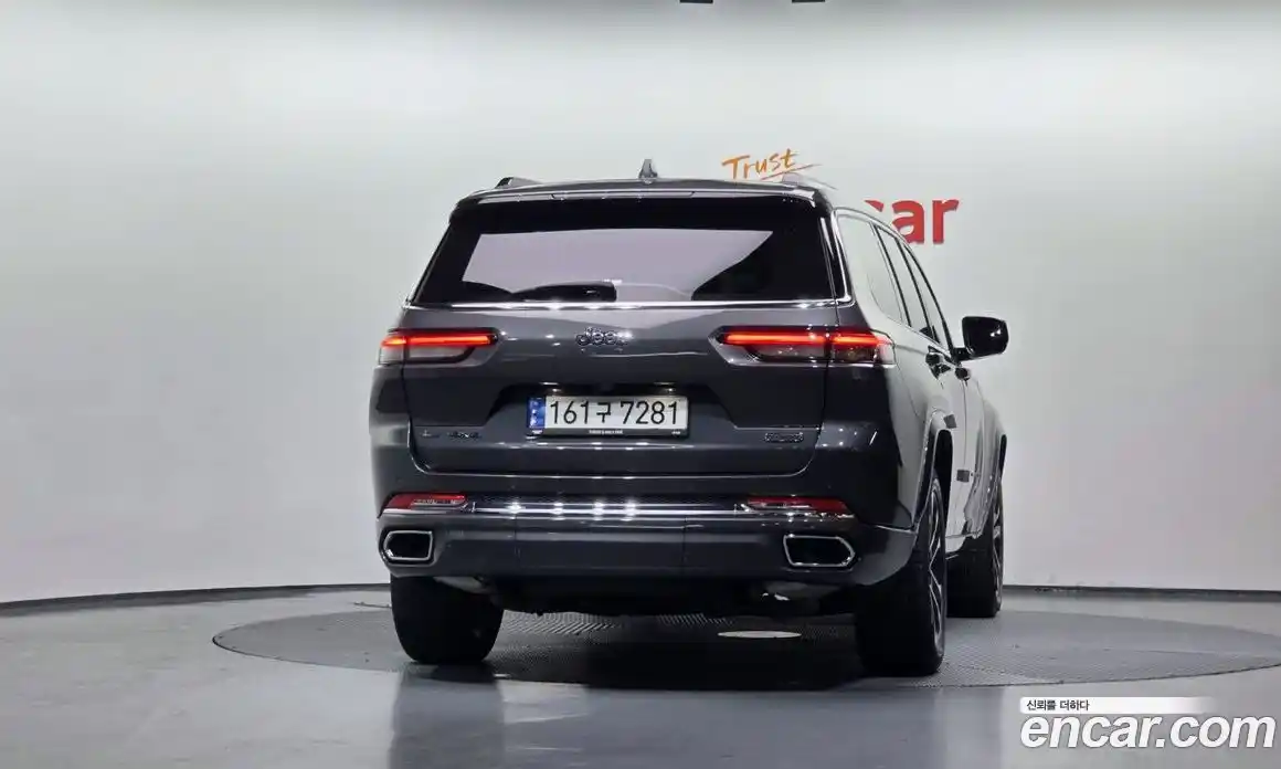 Jeep Cherokee 2022 3.6 гидро в Москве № 330101, фото 4