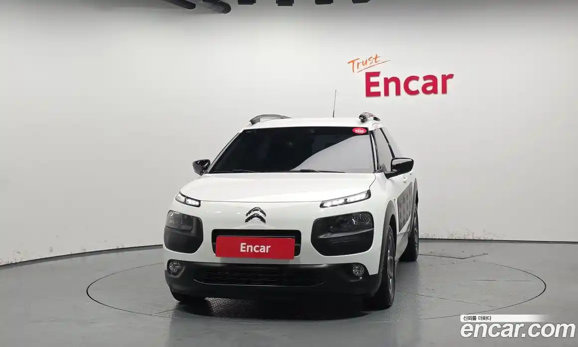Citroen C4 Cactus 2018 1.6 гидро в Москве № 345099, фото 3