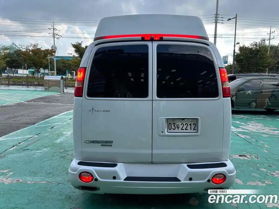 Chevrolet Express Van 2013 5.3 гидро в Москве № 364050, фото 11