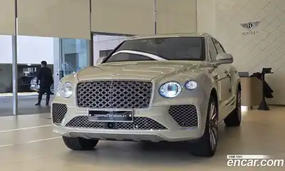 Bentley Bentayga, 2025