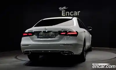 Mercedes-Benz E-Class 2023 1.9 гидро в Москве № 370075, миниатюра 4