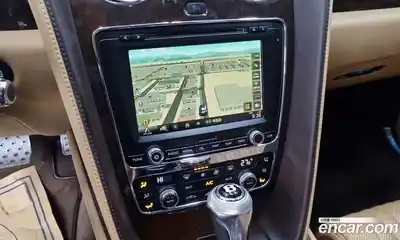 Bentley Flying Spur 2018 4.0 гидро в Москве № 387294, миниатюра 11