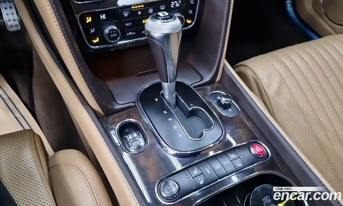 Bentley Flying Spur 2018 4.0 гидро в Москве № 387294, фото 9