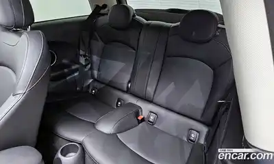 Mini Cooper 2019 2.0 гидро в Москве № 392633, миниатюра 12
