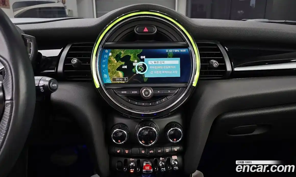 Mini Cooper 2019 2.0 гидро в Москве № 392633, фото 14