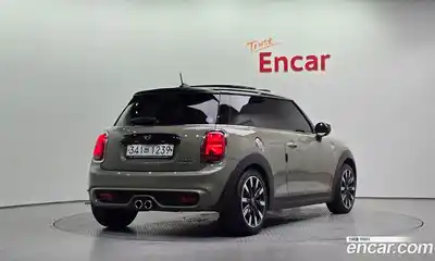 Mini Cooper 2019 2.0 гидро в Москве № 392633, миниатюра 2