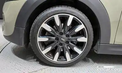 Mini Cooper 2019 2.0 гидро в Москве № 392633, миниатюра 5