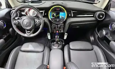 Mini Cooper 2019 2.0 гидро в Москве № 392633, миниатюра 7