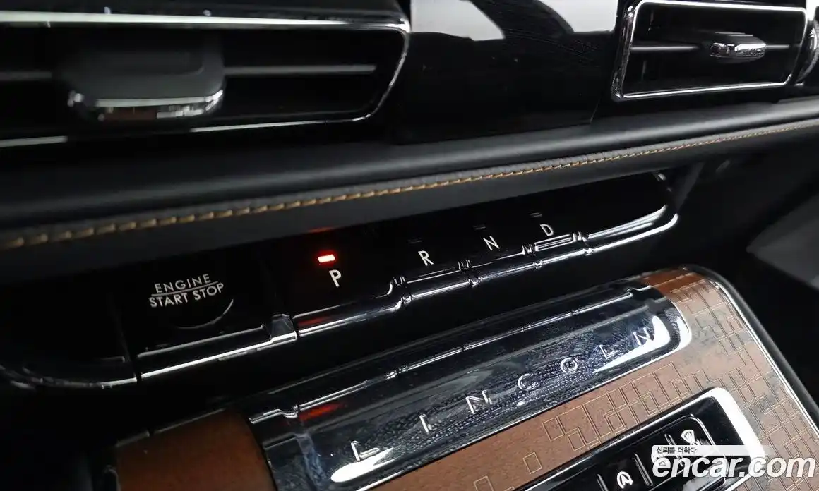 Lincoln Aviator 2025 3.0 гидро в Москве № 403659, фото 8