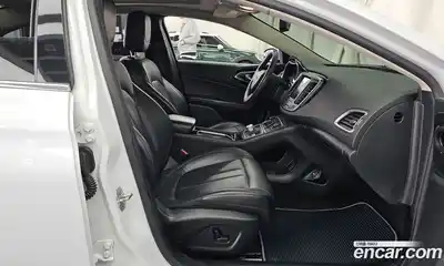 Chrysler 200 2015 2.4 гидро в Москве № 407483, миниатюра 11