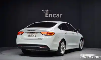 Chrysler 200 2015 2.4 гидро в Москве № 407483, миниатюра 2