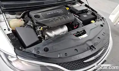 Chrysler 200 2015 2.4 гидро в Москве № 407483, миниатюра 6