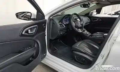 Chrysler 200 2015 2.4 гидро в Москве № 407483, миниатюра 10