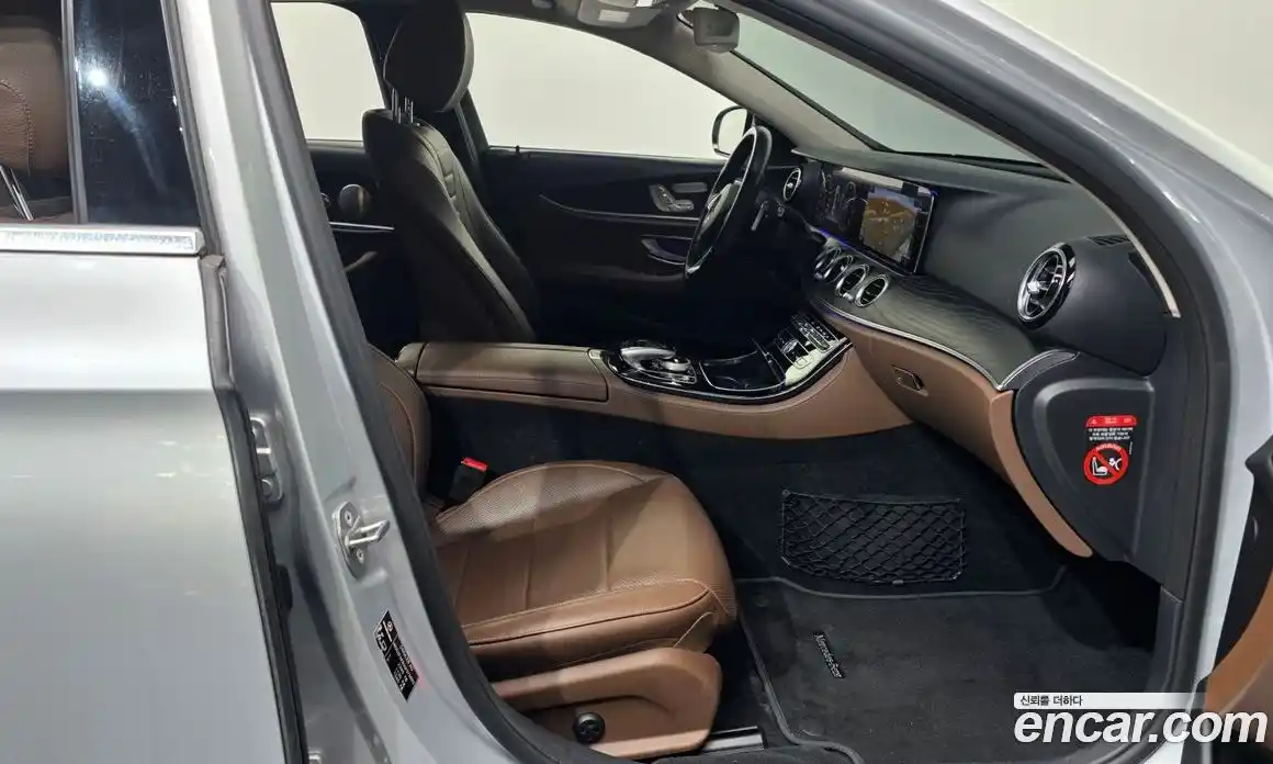 Mercedes-Benz E-Class 2018 2.0 гидро, фото 11