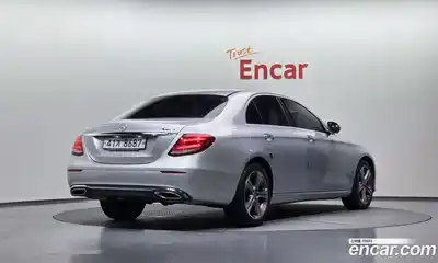 Mercedes-Benz E-Class 2018 2.0 гидро, миниатюра 2