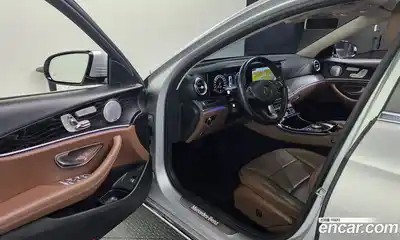Mercedes-Benz E-Class 2018 2.0 гидро, миниатюра 10