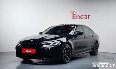 BMW 5-Series, 2022