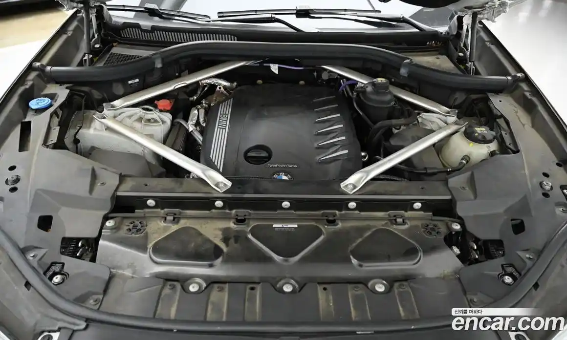 BMW X6 2022 3.0 гидро в Москве № 465353, фото 6