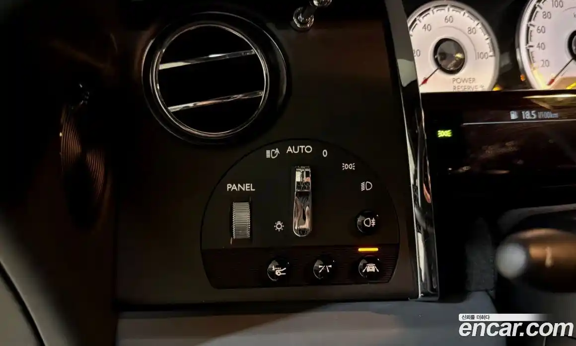 Rolls-Royce Wraith 2021 6.6 гидро в Москве № 474815, фото 16