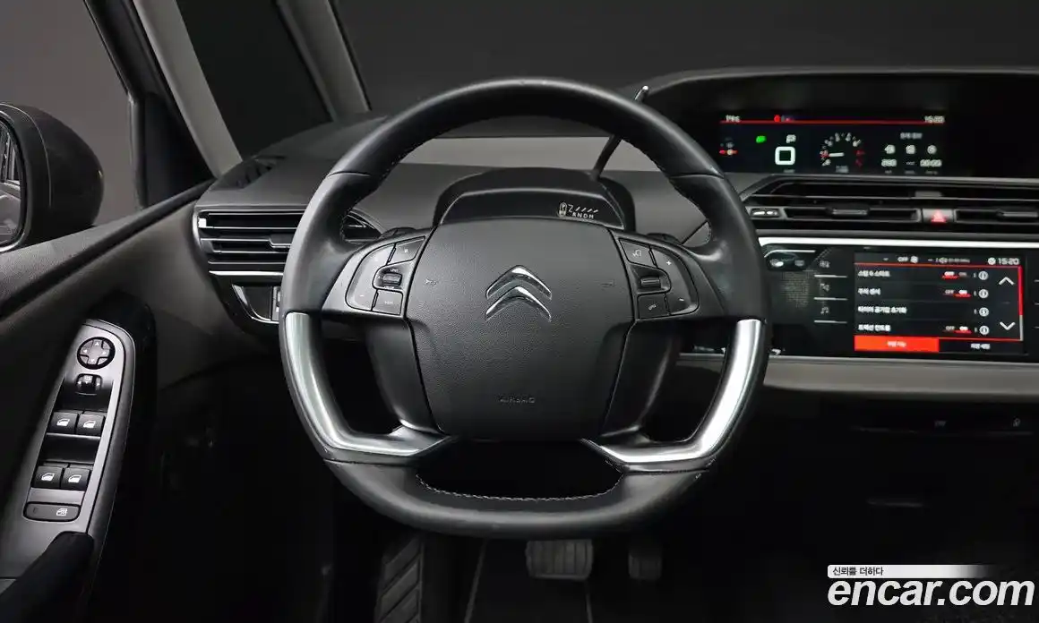 Citroen C4 Picasso 2018 1.6 гидро в Москве № 474941, фото 13