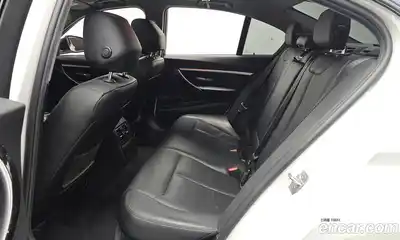 BMW 3-Series 2018 2.0 гидро в Москве № 491936, миниатюра 12