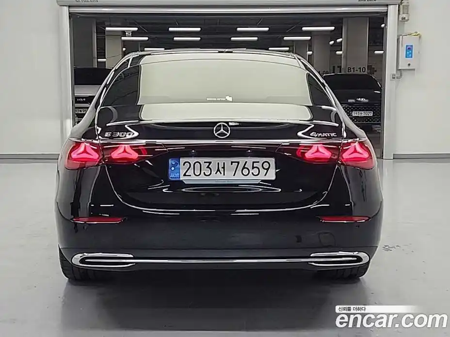 Mercedes-Benz E-Class 2024 2.0 гидро в Москве № 494095, фото 3