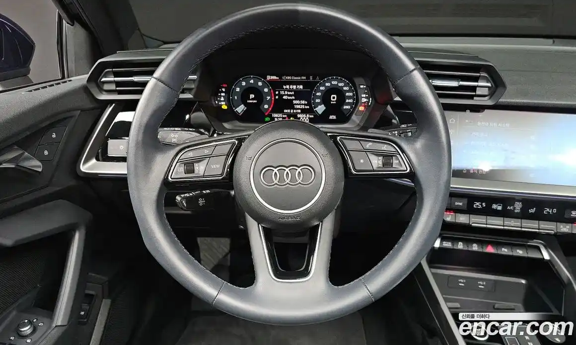 Audi A3 2023 2.0 гидро в Москве № 496154, фото 13