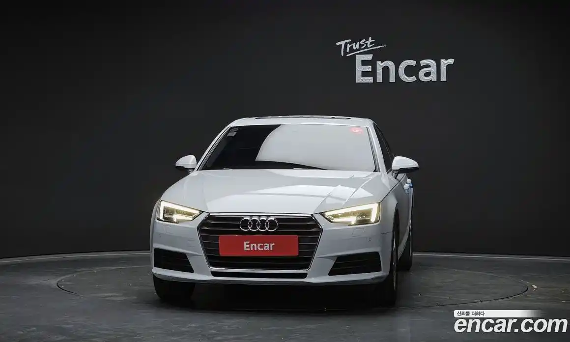 Audi A4 2018 2.0 гидро в Москве № 496978, фото 3