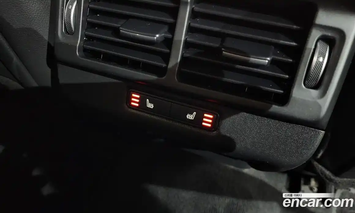 Land Rover Range-Rover Evoque 2019 2.0 гидро в Москве № 498889, фото 19