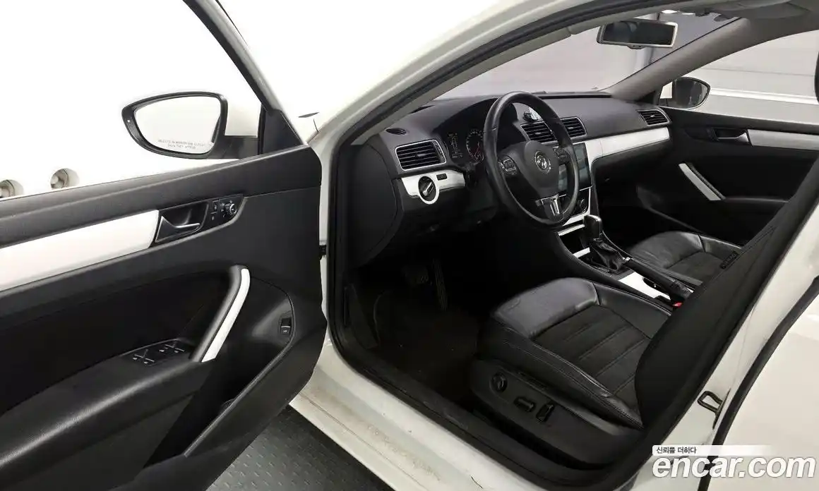 Volkswagen Passat 2013 2.0 гидро в Москве № 520809, фото 10