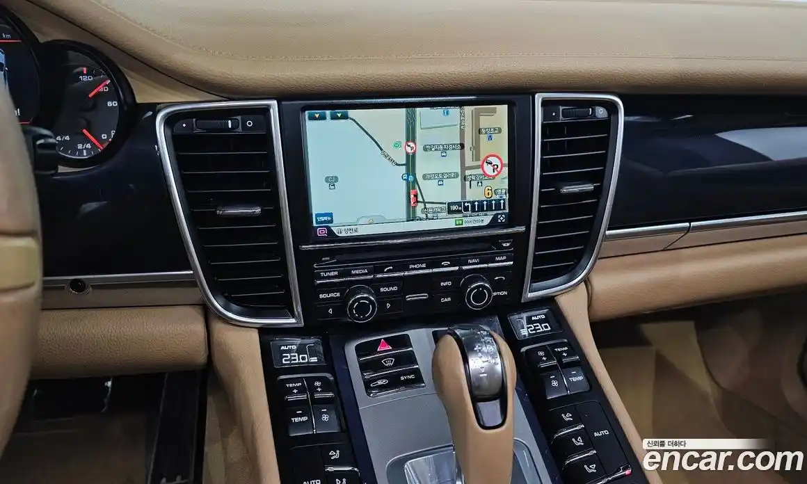 Porsche Panamera 2014 3.6 гидро в Москве № 545563, фото 14