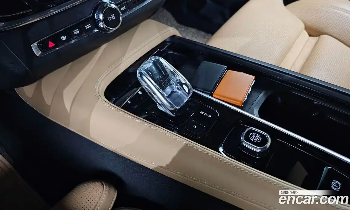 Volvo S90 2022 2.0 гидро в Москве № 593599, фото 9