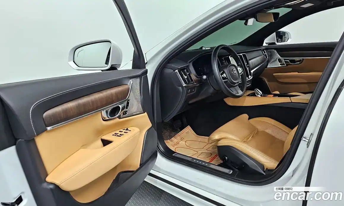 Volvo S90 2022 2.0 гидро в Москве № 593599, фото 10