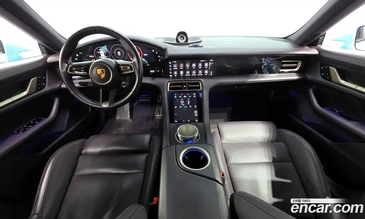 Porsche Taycan 2021 0.1 гидро в Москве № 594204, фото 6