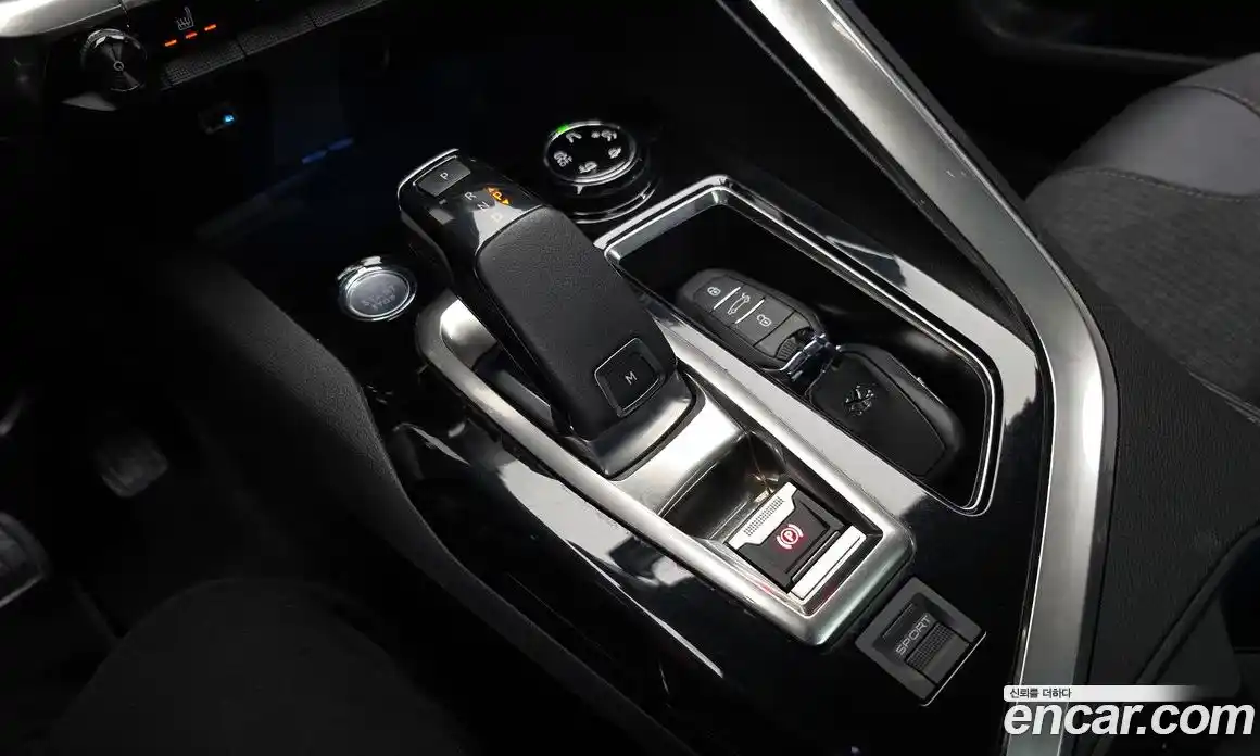 Peugeot 5008 2020 1.5 гидро в Москве № 611183, фото 8