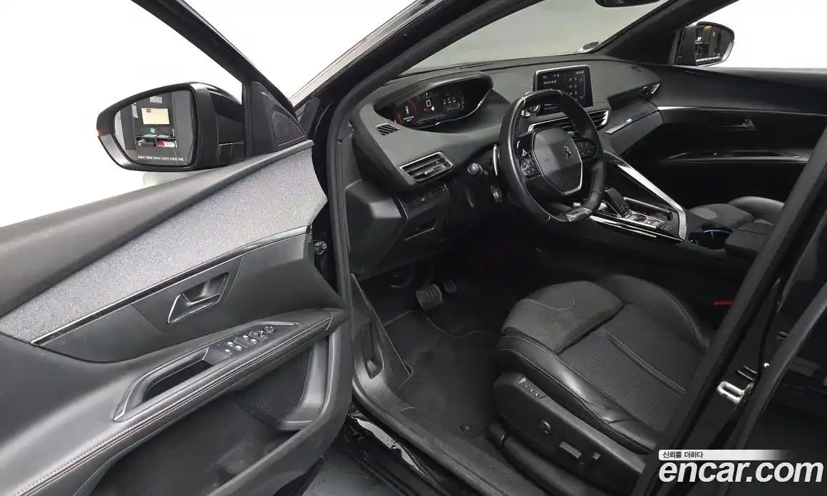 Peugeot 5008 2020 1.5 гидро в Москве № 611183, фото 9