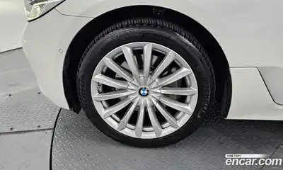 BMW 6-Series 2022 3.0 Автомат в Москве № 622066, миниатюра 5