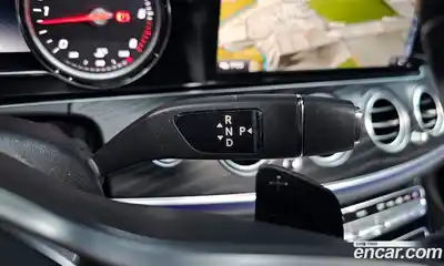 Mercedes-Benz E-Class 2020 1.9 гидро, миниатюра 9