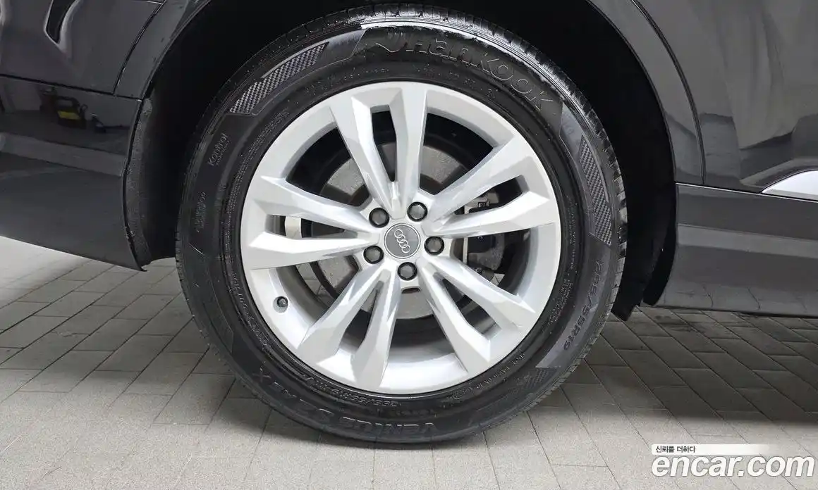 Audi Q7 2019 2.0 гидро в Москве № 625387, фото 5