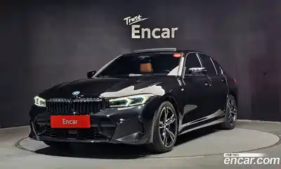 BMW 3-Series, 2023