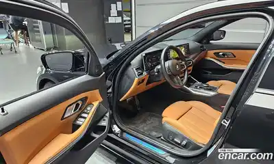 BMW 3-Series 2023 2.0 гидро в Москве № 720570, миниатюра 10