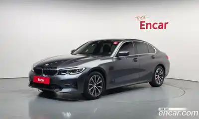 BMW 3-Series, 2022