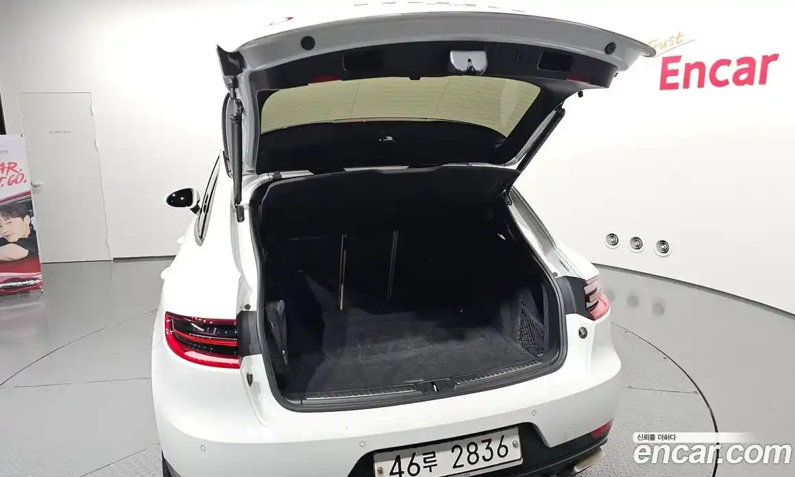Porsche Macan 2018 2.0 гидро в Москве № 724303, фото 20